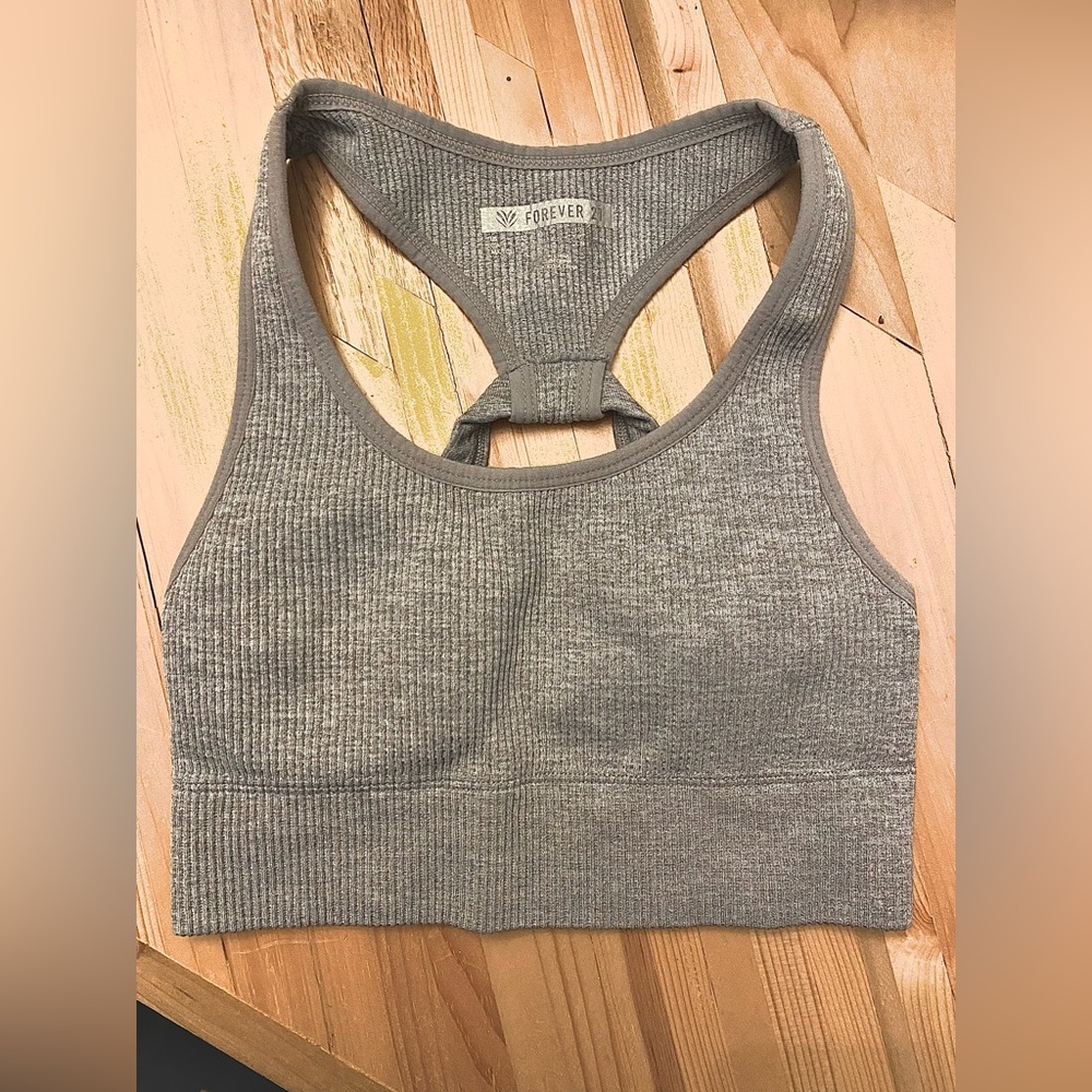 Sports bra